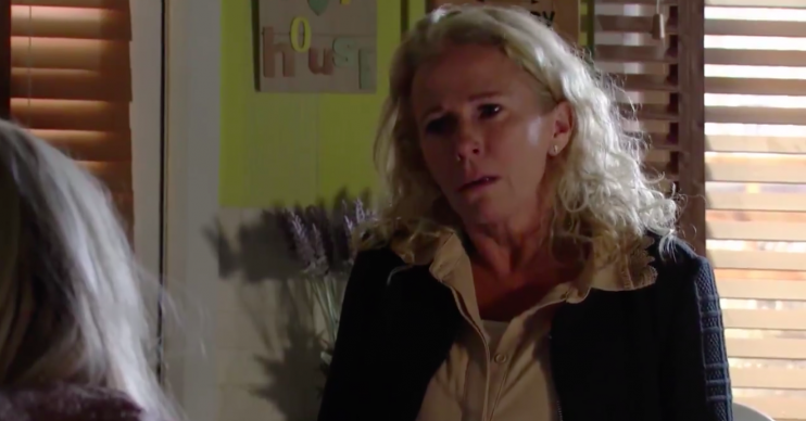 Lisa exposes truth about Sharon's baby