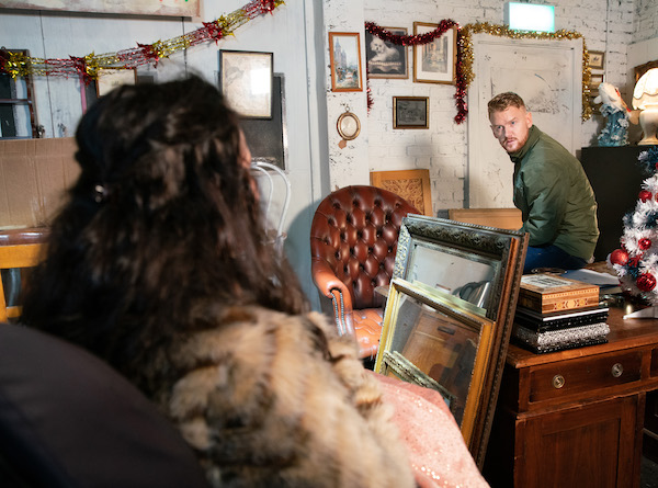 Gary and Izzy in Coronation Street 