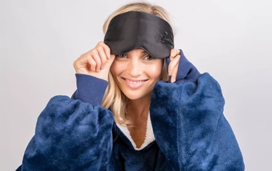 Hoodie Blanket from The Cosey