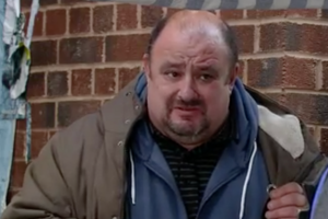 Coronation Street LOVED seeing 'legend' actor Victor McGuire from Bread in guest role