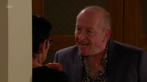 Coronation Street fans sickened as Geoff tries to force Yasmeen to eat a crab shell