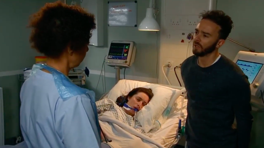 Coronation Street viewers in tears as David is told Shona is brain dead