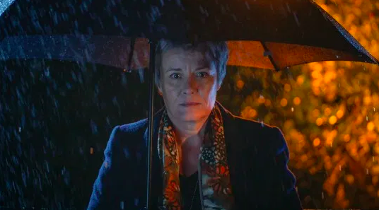 Serena leaves Holby