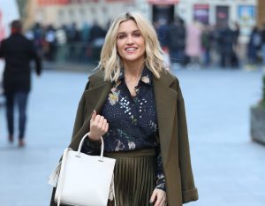 ashley roberts