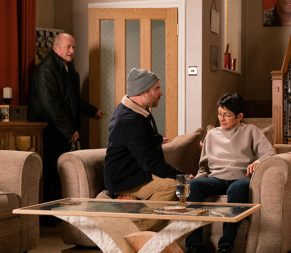 Yasmeen and Geoff in Coronation Street 
