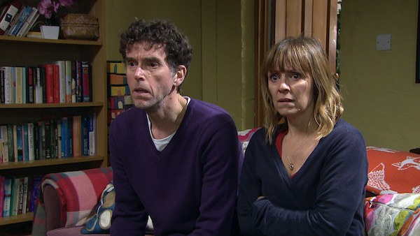 Rhona is devastated to hear Graham's dead in Emmerdale 