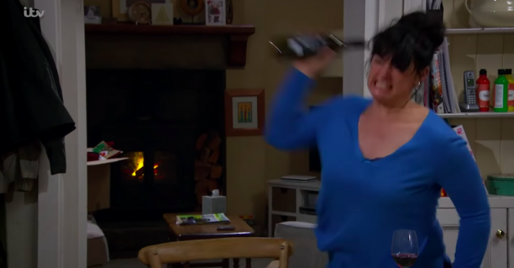 Emmerdale fans sickened as drunk Moira attacks son Matty
