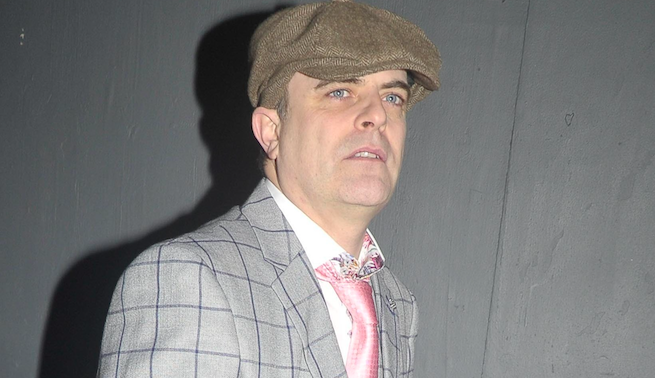 Simon Gregson