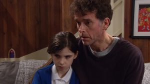 Emmerdale star Amelia Flanagan looks 'grown up' as she shows off new look