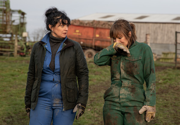 Moira and Rhona in Emmerdale 