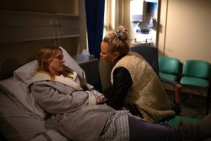 Emmerdale vet Vanessa told Tracy she'd made a will just incase she didn't make it (Credit: ITV)