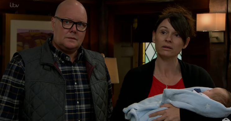 Emmerdale Paddy Chas Eve Credit: ITV/Youtube