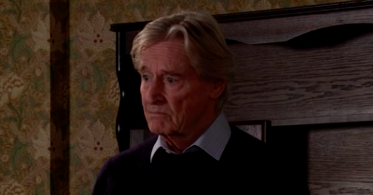 Coronation Street fans in tears as Ken leaves the cobbles after 59 years