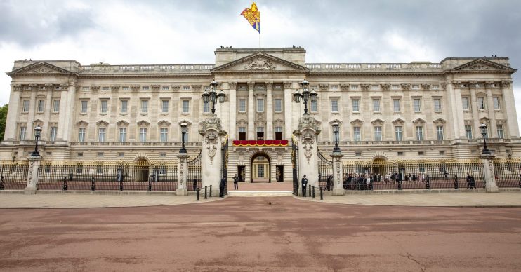 Buckingham Palace bombed