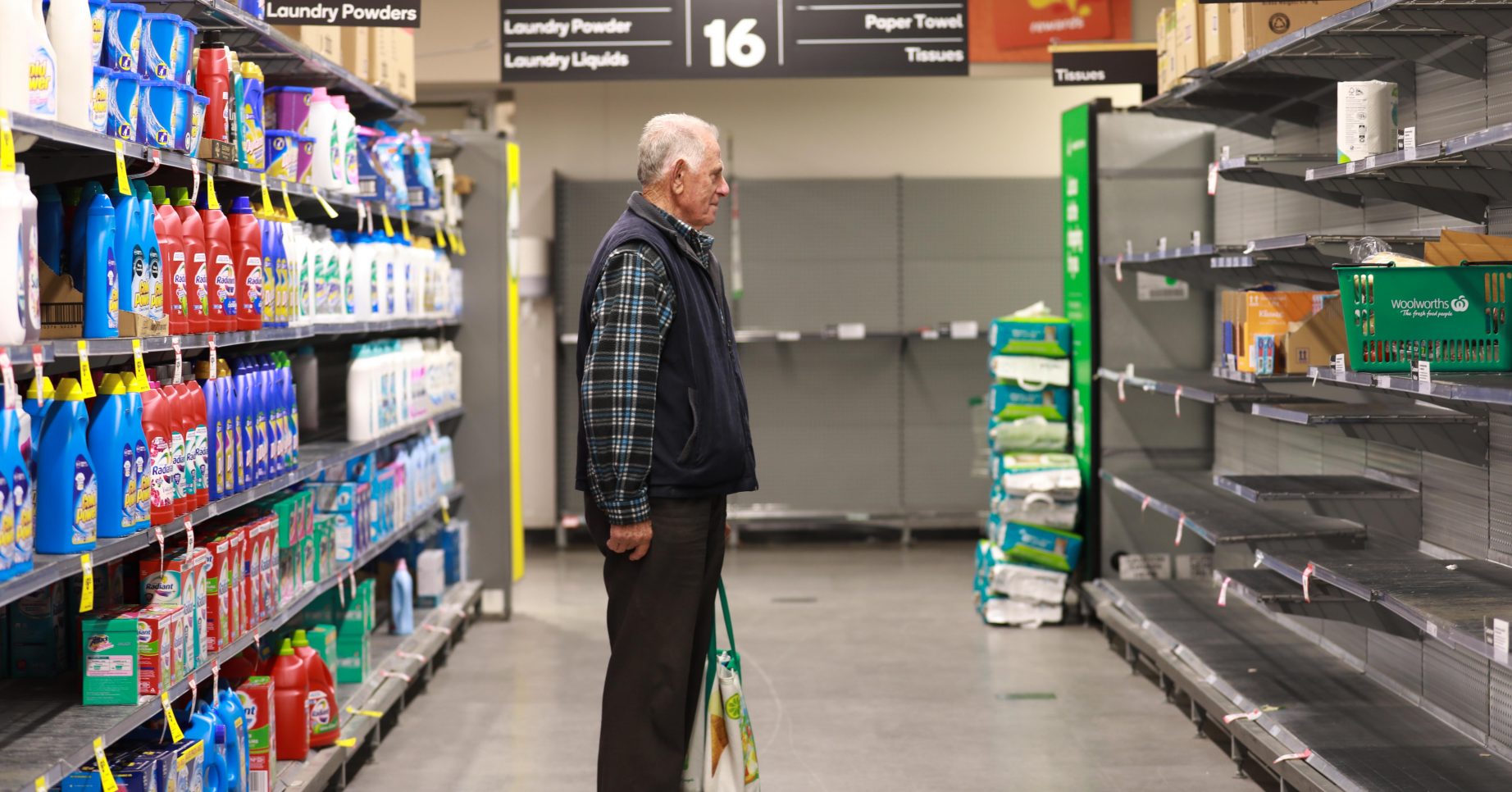 Elderly opening hours supermarket coronavirus