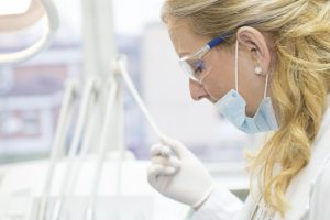 Scientists are desperately trying to find a vaccine for COVID-19 (Credit: Pixabay)