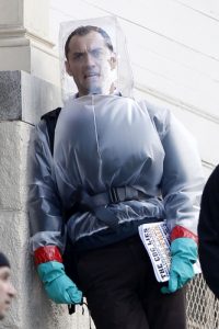 Contagion coronavirus (Credit: Warner Bros)