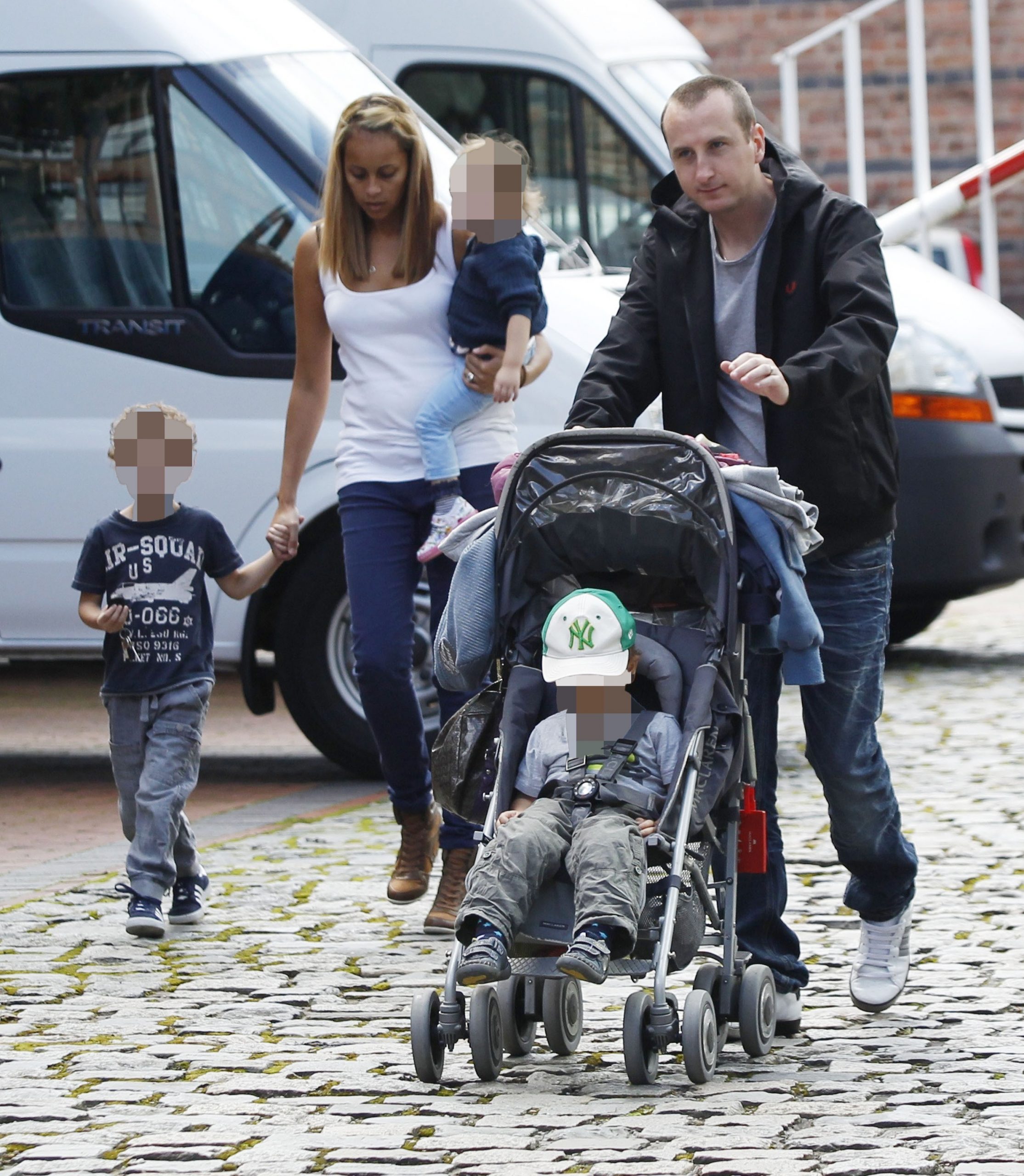 Andy is at home in self-isolation with his family (Credit: Splash News)