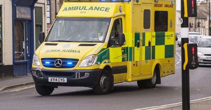 A mum of three has died from suspected coronavirus after paramedics not her she isn't a priority