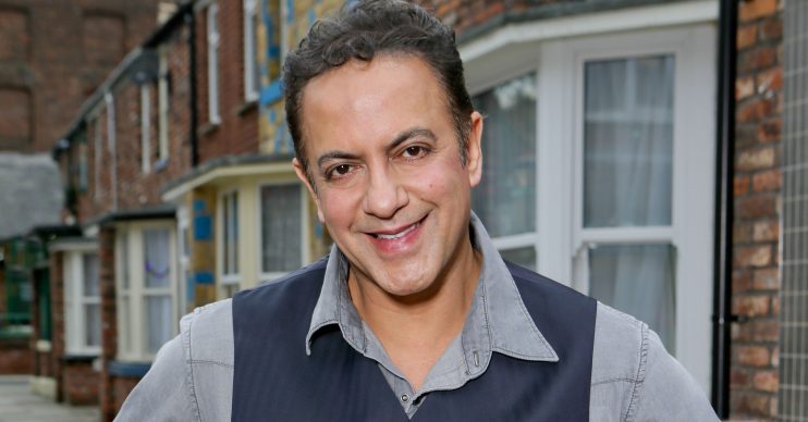 Coronation Street how many children does Dev Alahan have