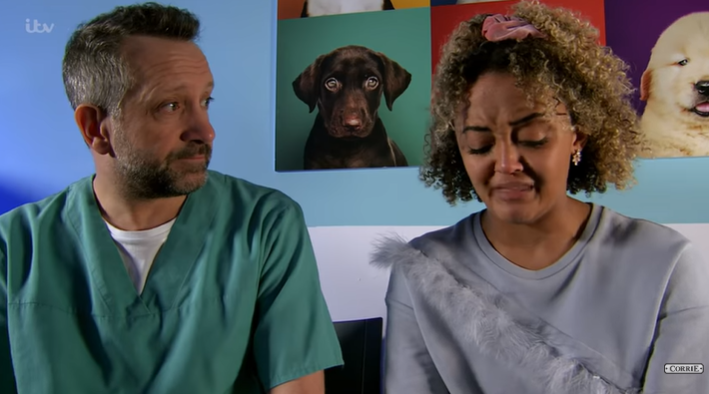 The vet told Emma the heartbreaking news about Eccles in Coronation Street (Credit: ITV)