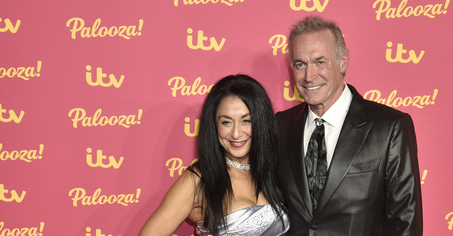 dr hilary jones wife dee