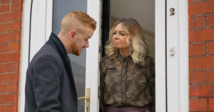 Samia Longchambon posts snap of first day back at Coronation Street as she does her own hair and make-up