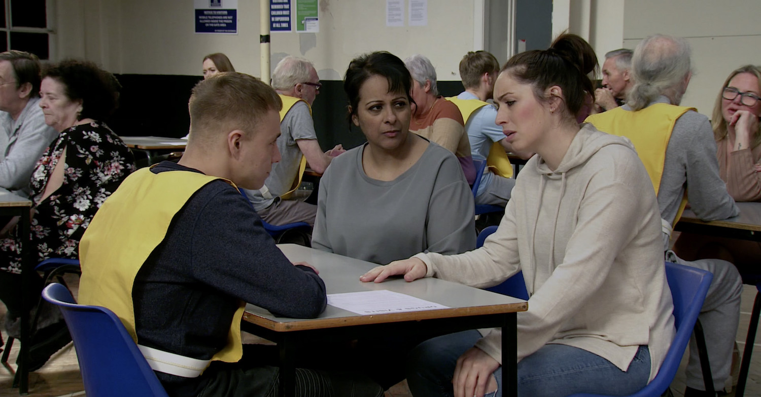 Shona can't remember her own son past his early years in Coronation Street (Credit: ITV)