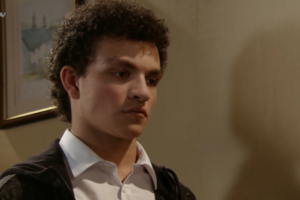 Coronation Street SPOILERS: Leanne pushes Simon away?