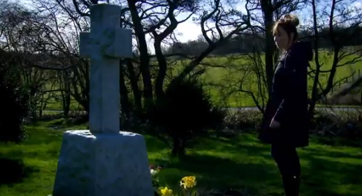 Laurel is afraid of Arthur (Credit: ITV/Twitter)