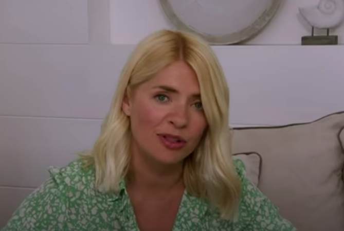 holly willoughby celebrity juice