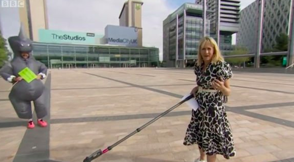 louise minchin 