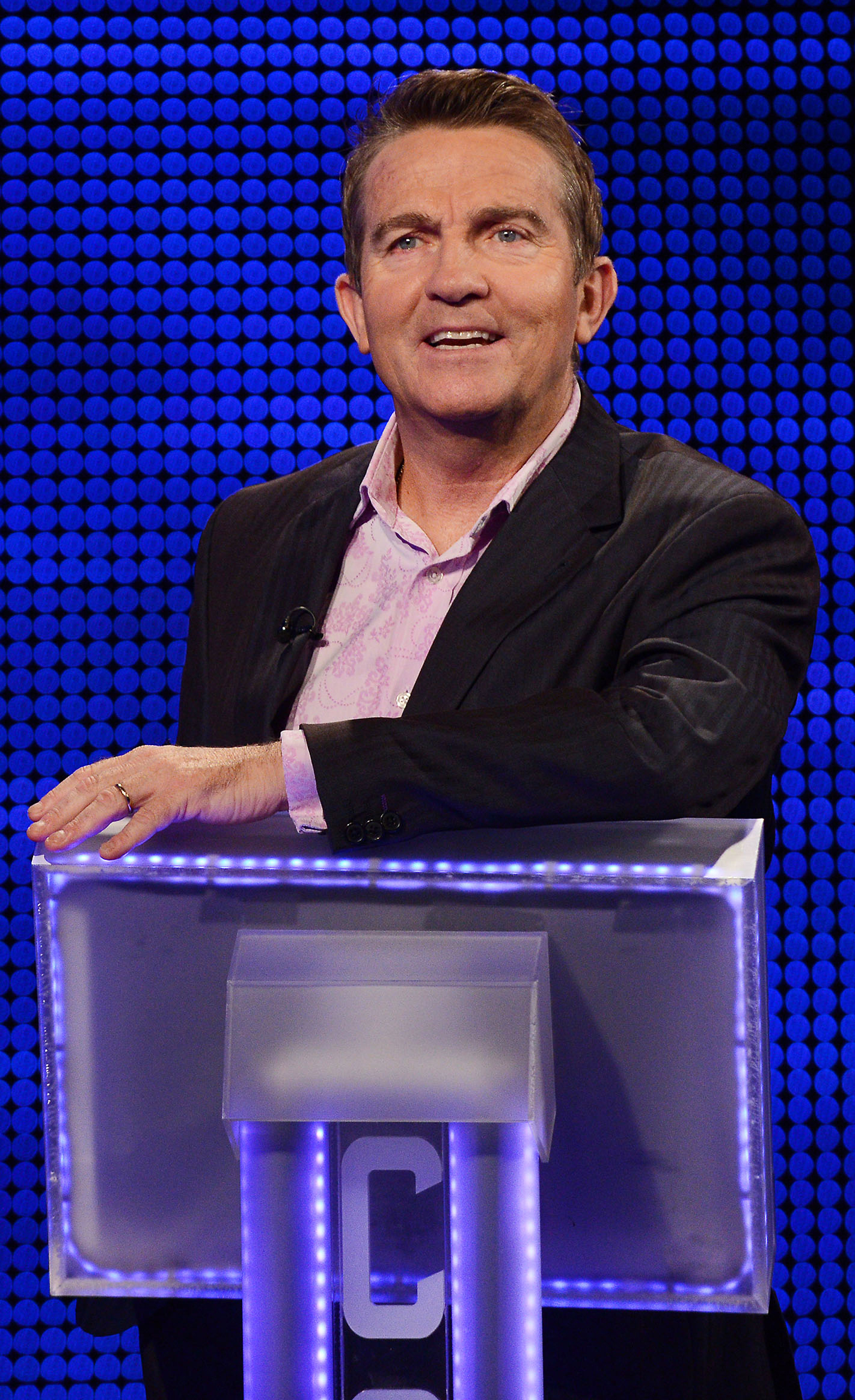 This isn't the first time that Bradley Walsh has got the giggles on The Chase (Credit: ITV)