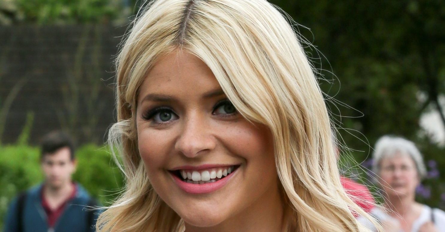 Holly Willoughby was flipping burgers to highlight an important charity (Credit: SplashNews.com)