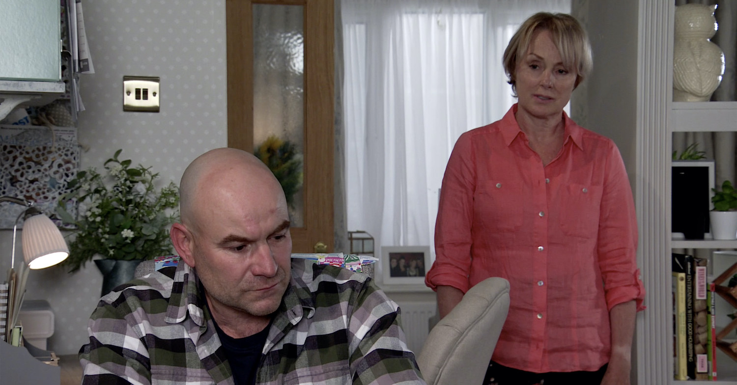 Coronation Street SPOILERS: Elaine goes missing as Geoff kills her? 