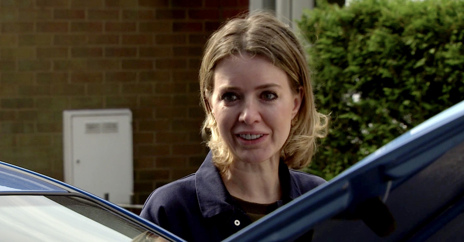 Coronation Street viewers in stitches at Mary Taylor's new lockdown hobby 