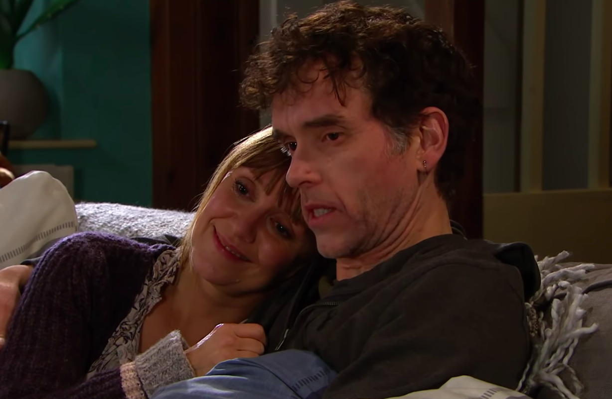 emmerdale rhona and marlon reunite