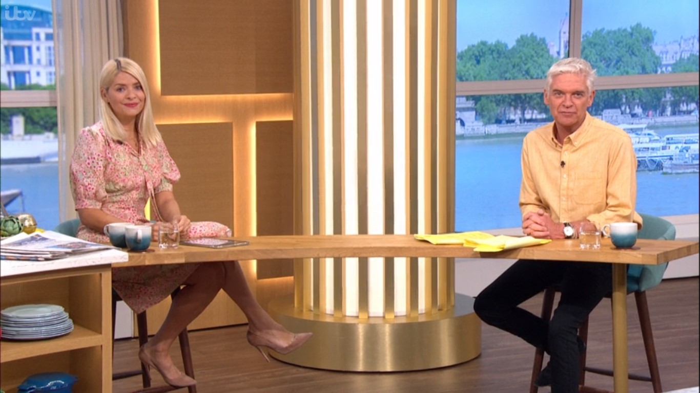 Holly and Phil addressed the issue of beauty salons on This Morning (Credit: ITV)
