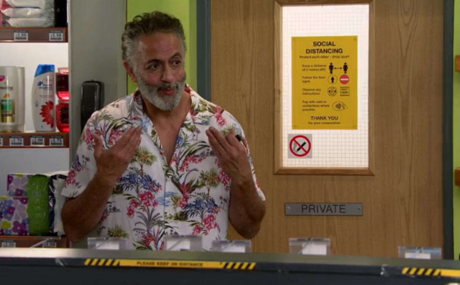 Coronation Street fans love Dev Alahan's new look