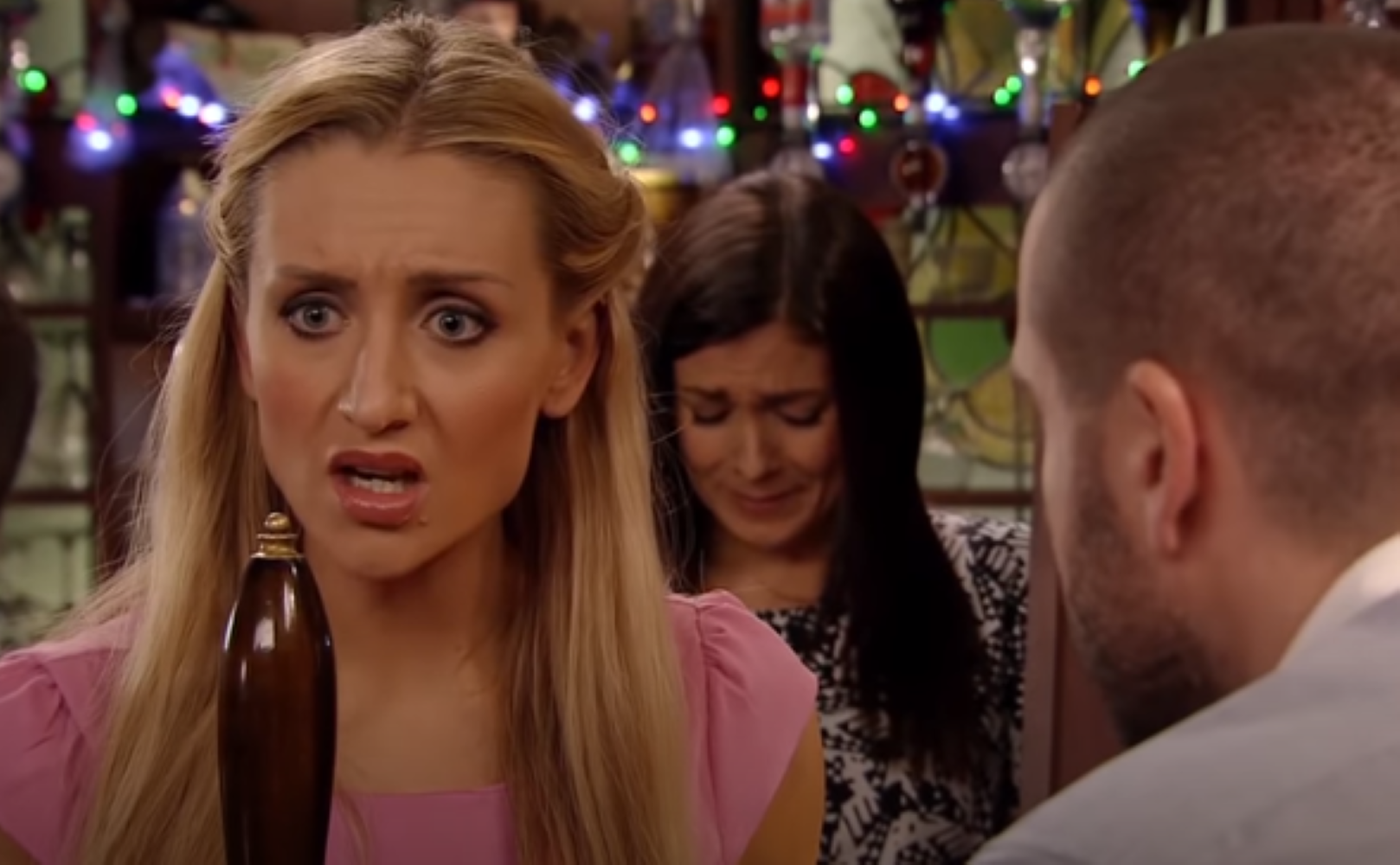 Coronation Street fans beg for Catherine Tyldesley to return after she shares behind the scenes snap