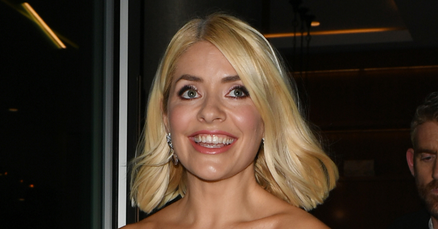 holly willoughby swimsuit
