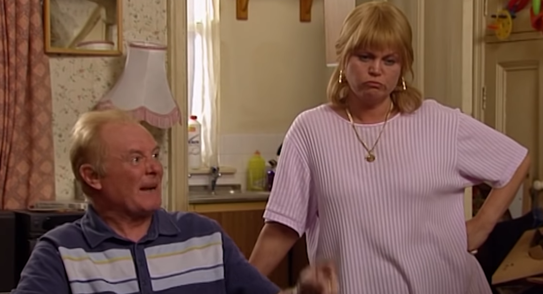 Coronation Street: Les and Janice stars Bruce Jones and Vicky Entwistle get emotional as they reunite