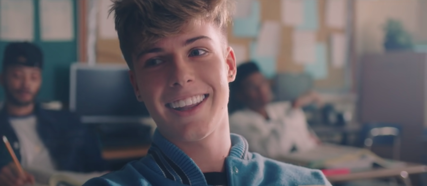HRVY joins Strictly