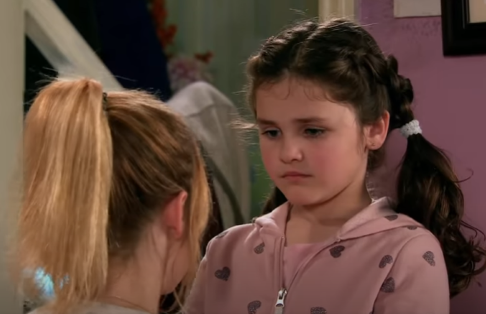 Coronation Street: Isabella Flanagan poses for adorable snaps with family dog Daisy