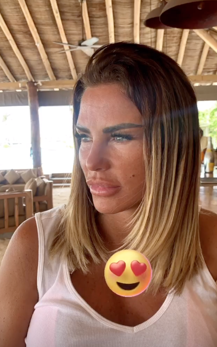 Carl Woods shares make-up free snap of Katie Price