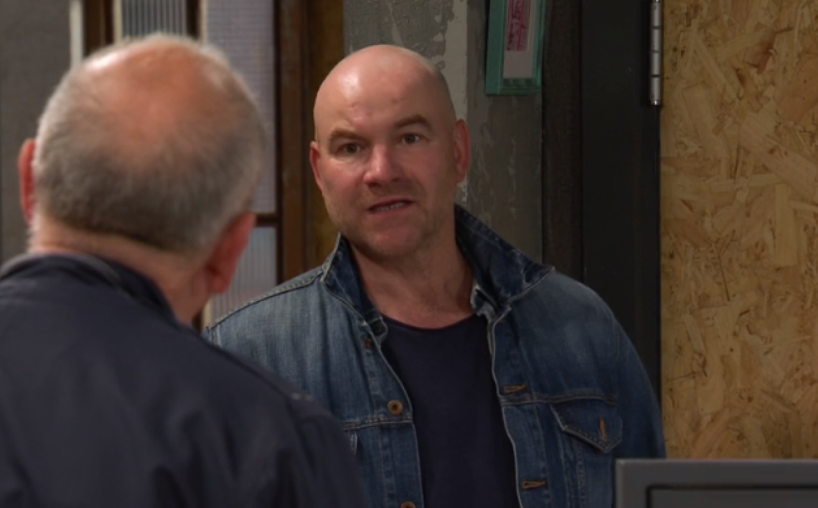 Coronation Street: Abi leaves fans in stitches as she locks Geoff in the conservatory 