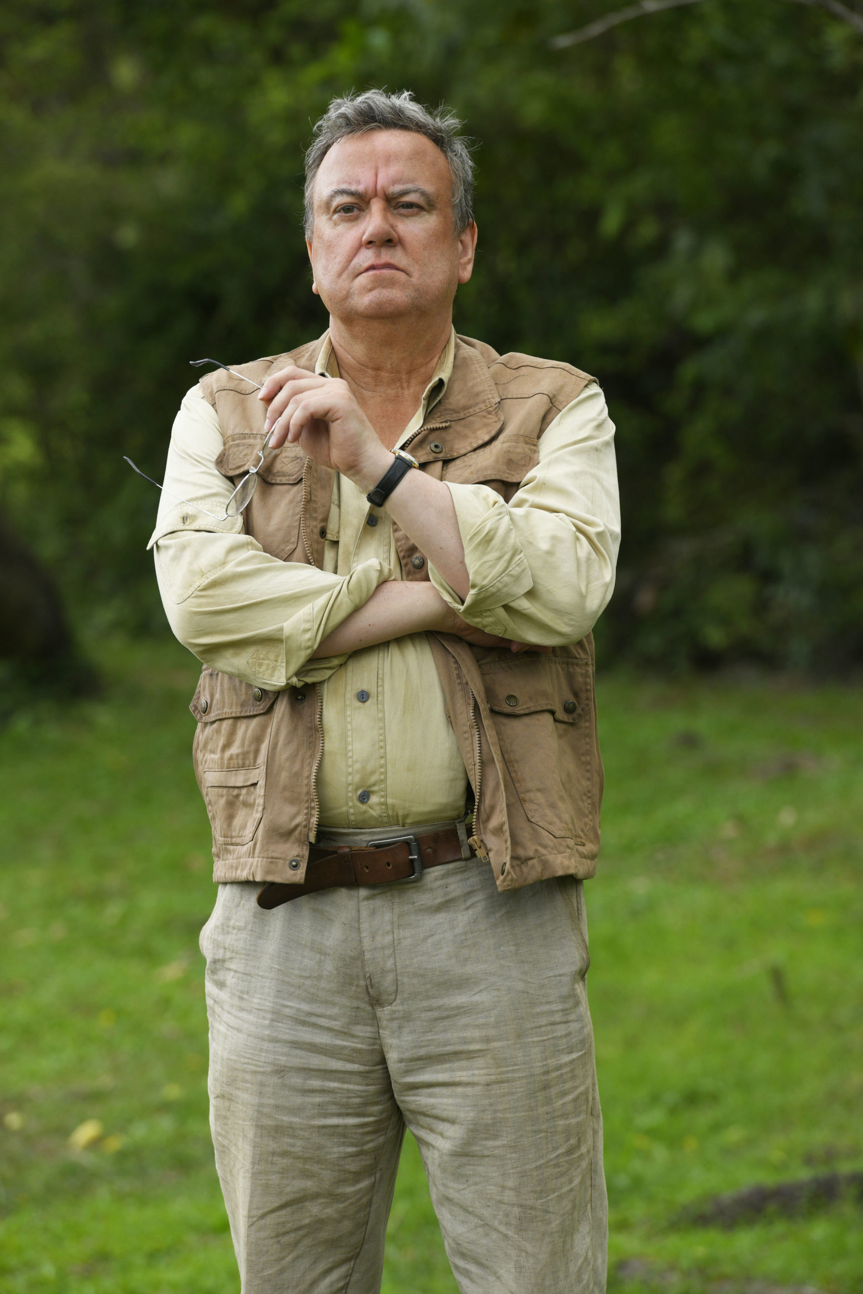 Richard McCabe plays Roger Harkness in Death in Paradise