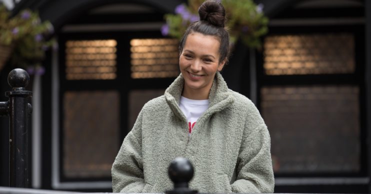 Cleo returns in Hollyoaks