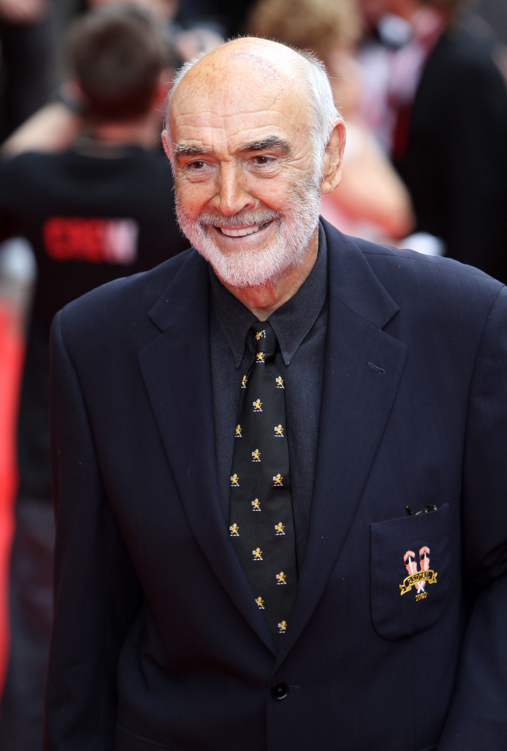 Sean Connery smiling on the red carpet