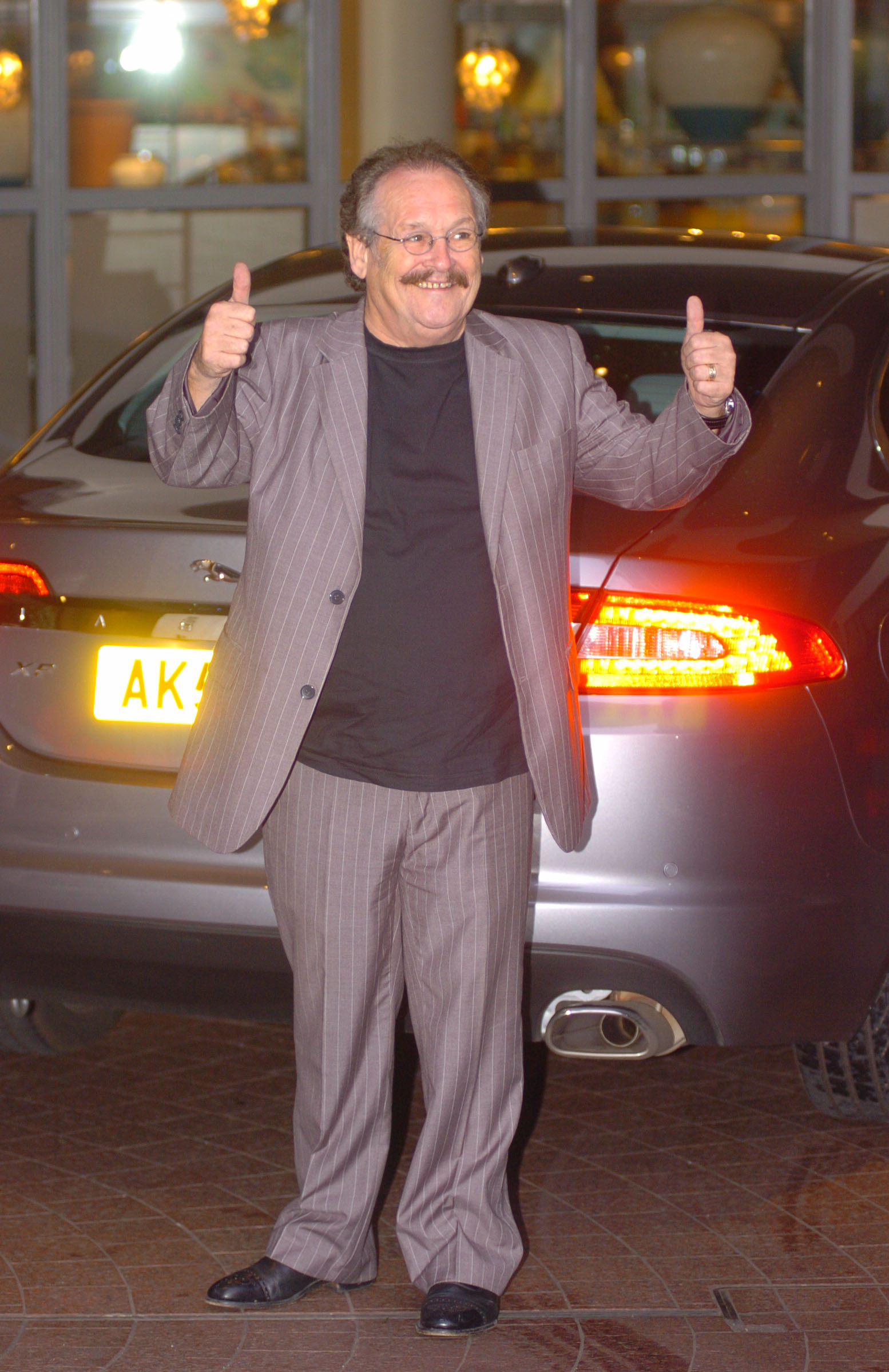 Bobby Ball